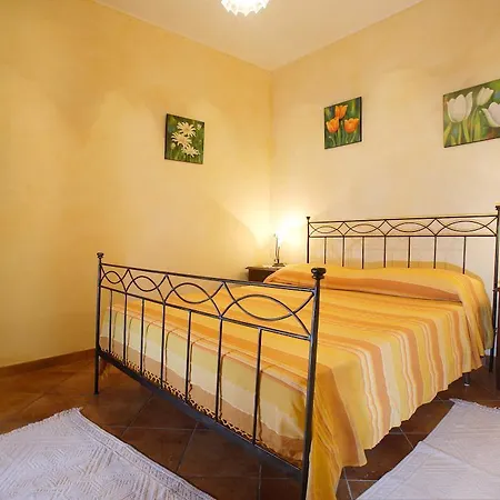 Villa Scozilia Piedimonte Etneo Room photo